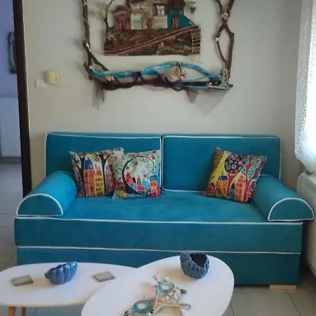Iris Deluxe Suites 3 *