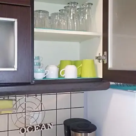 Iris Deluxe Suites 3 Apartment