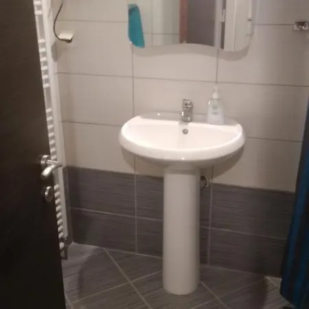 Apartment Iris Deluxe Suites 3