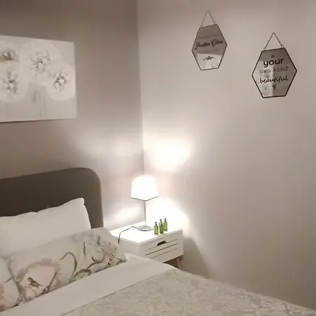 Iris Deluxe Suites 3